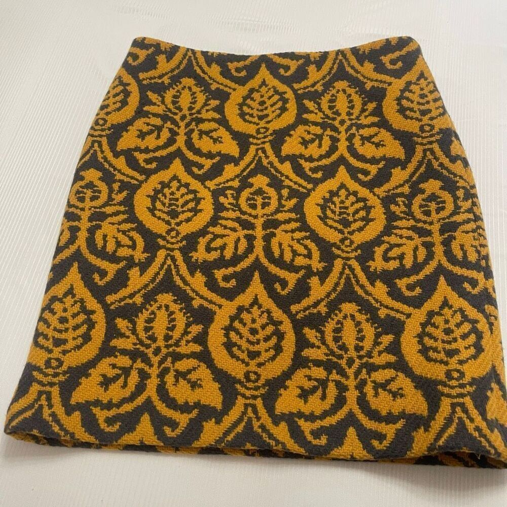 J. McLaughlin Grey Mustard Paisley Wool Skirt Size 6